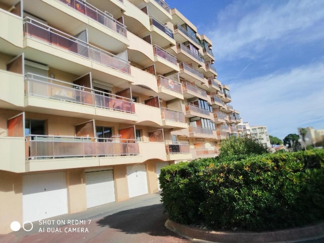 Appartement T2 Vue Mer Et Port,2 Balcons, Parking Prive Кане-ан-Руссійон Екстер'єр фото