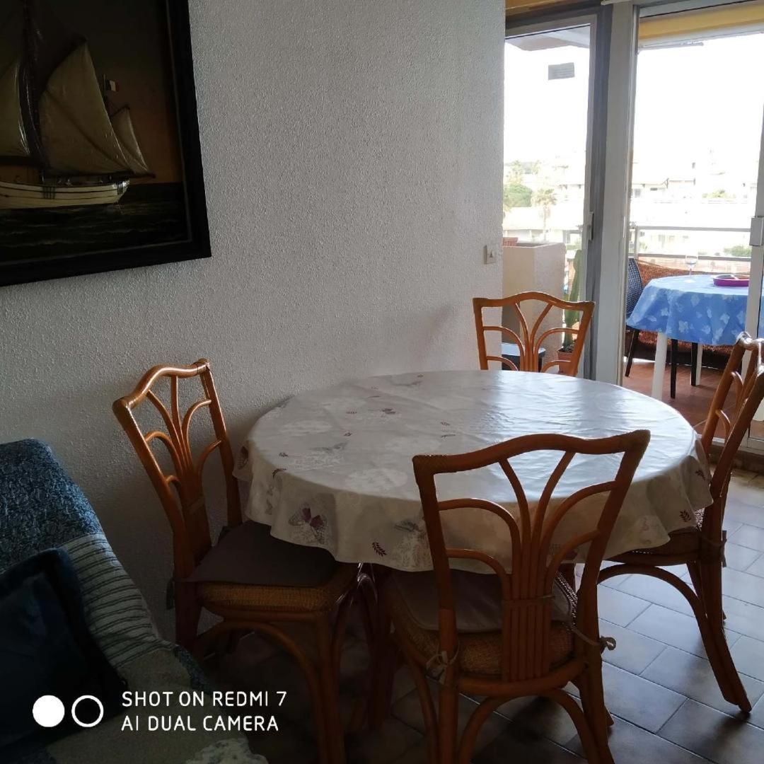 Appartement T2 Vue Mer Et Port,2 Balcons, Parking Prive Кане-ан-Руссійон Екстер'єр фото